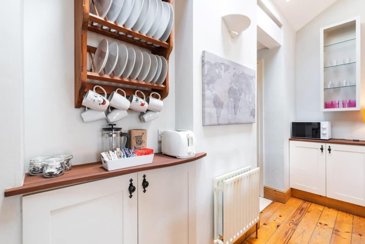 Beautiful Location Fast Wifi N Tv Dublin
