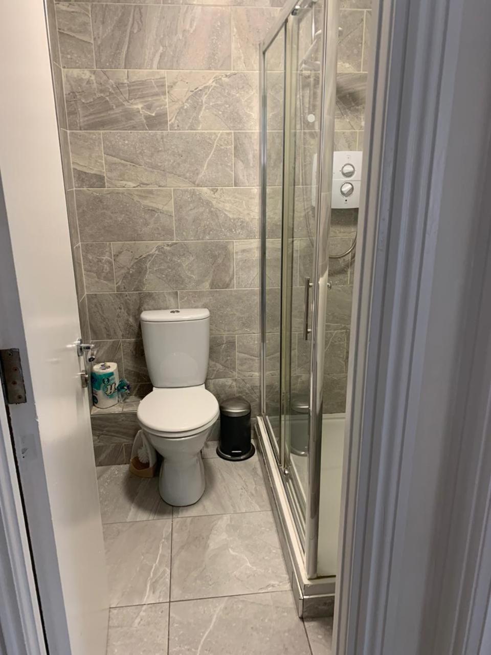Luxury Custom Hall City Apartment *