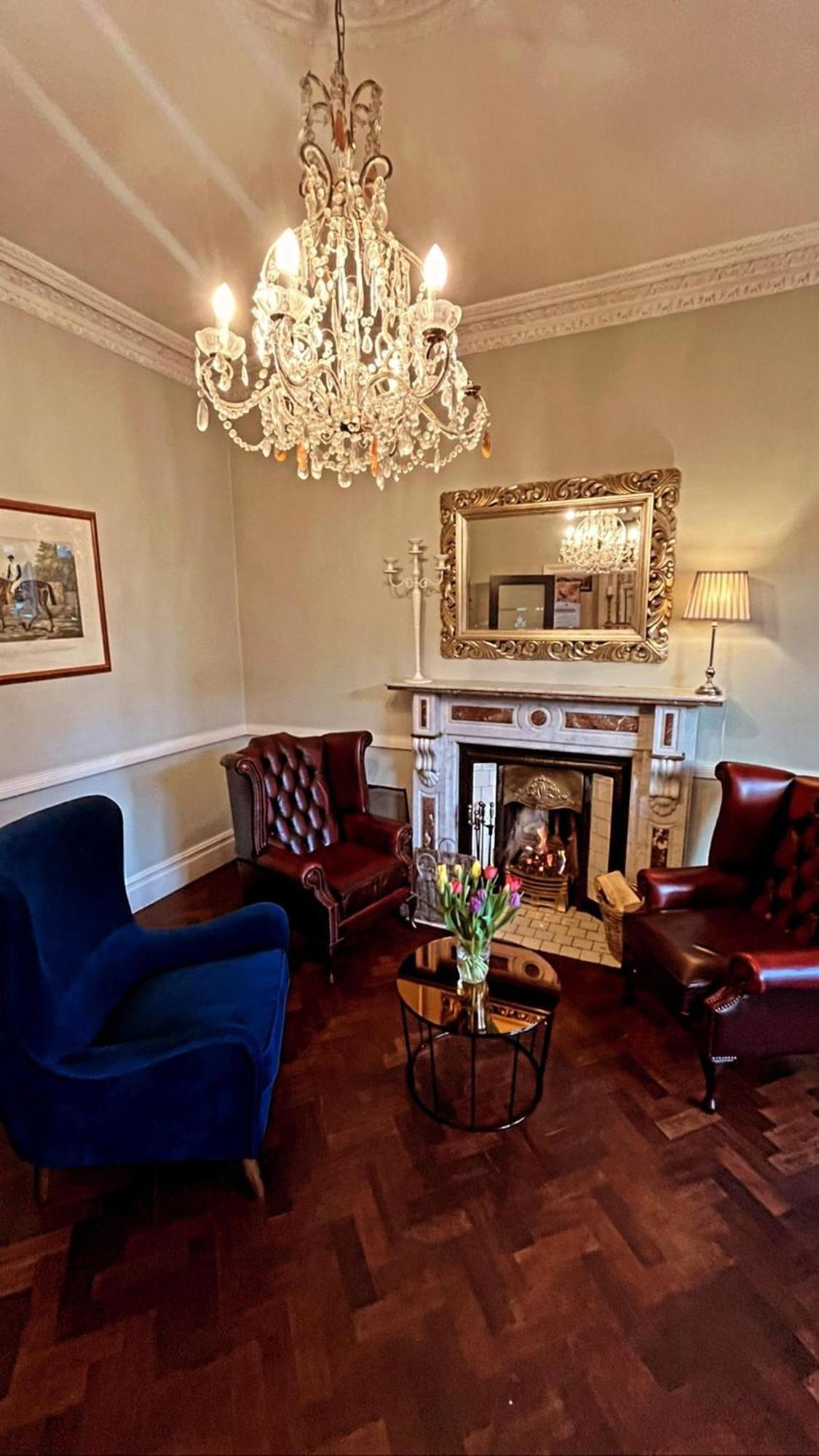 Hotel Maples House 3*