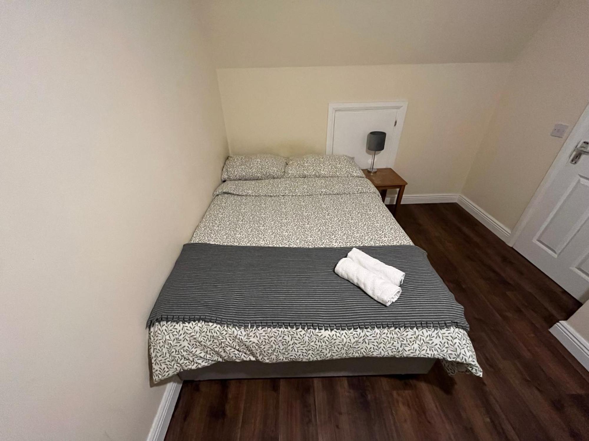Bed & Breakfast Stayhome