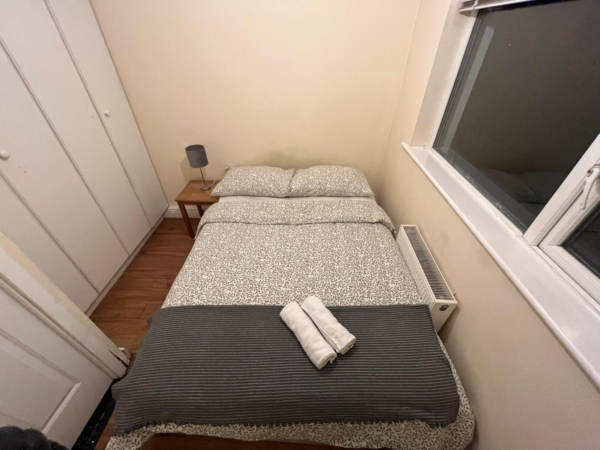 Stayhome Bed & Breakfast *