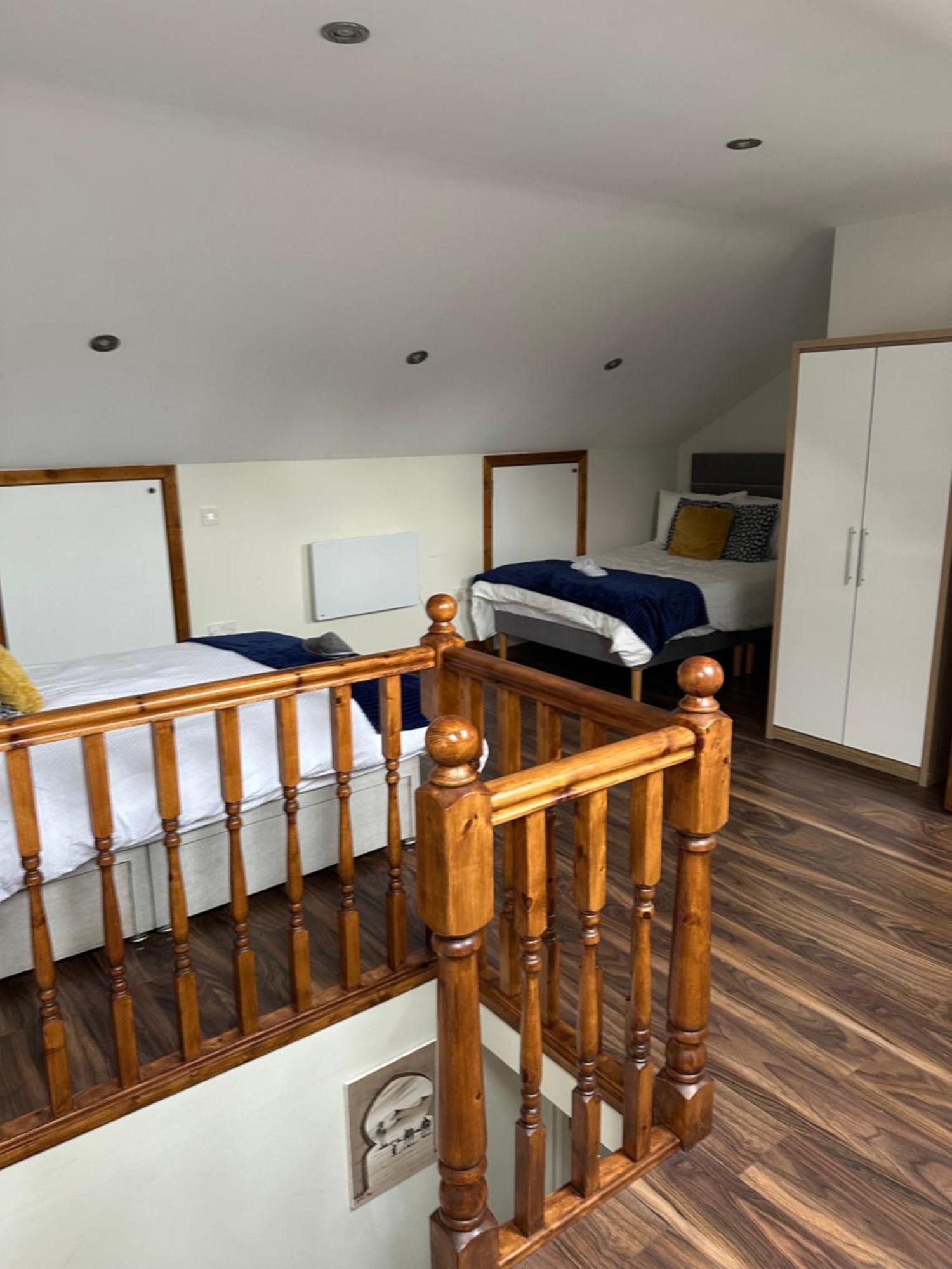 Out In B N B Bed & Breakfast