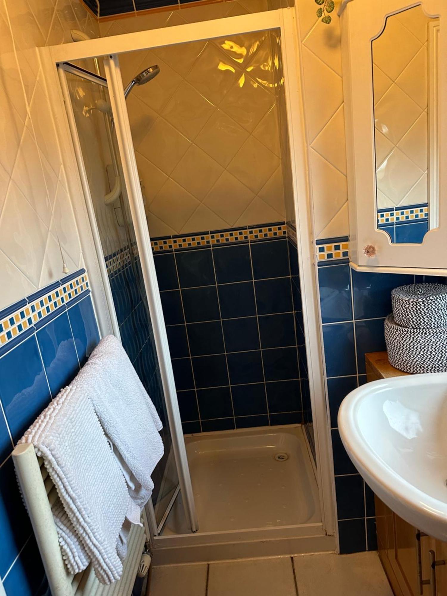 Bed & Breakfast Out In B N B Dublin