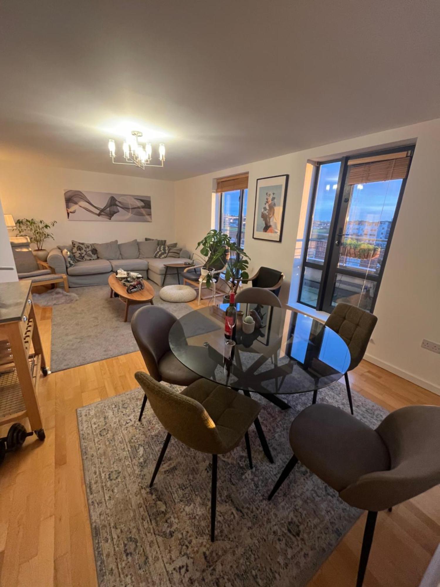 Luxurious Entire With Grand Living Space And Panoramic Balcony Views