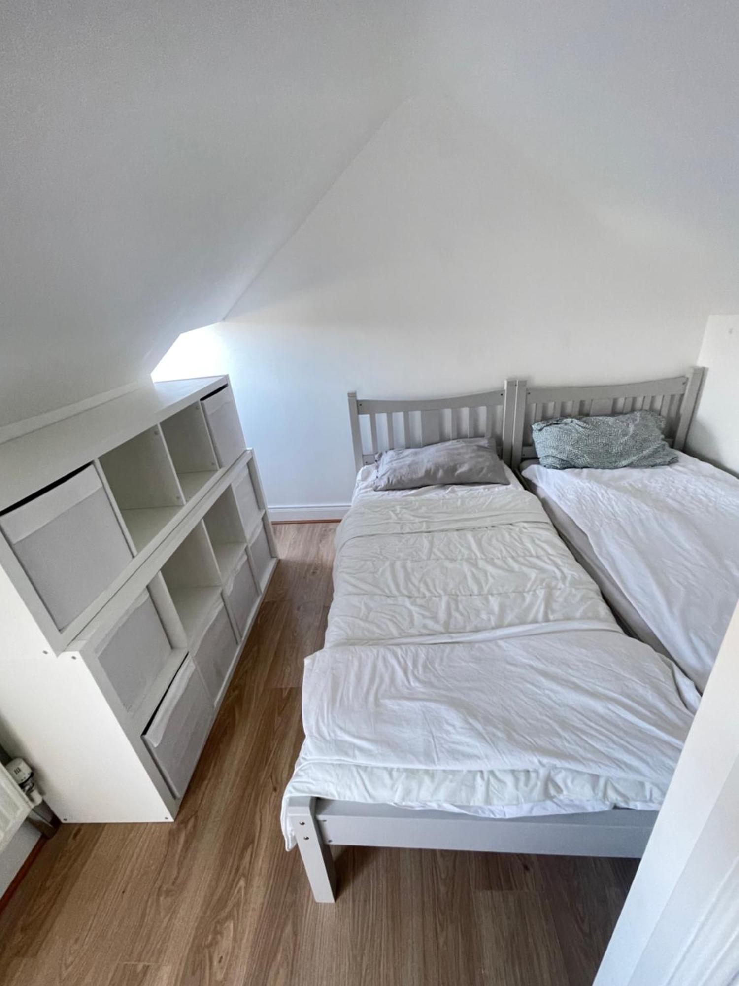 Claddagh House Bed & Breakfast *