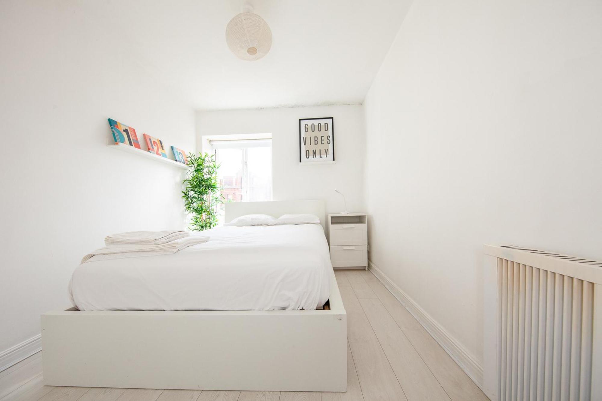 Stylish And Trendy 2br Near Centre Apartment Dublin