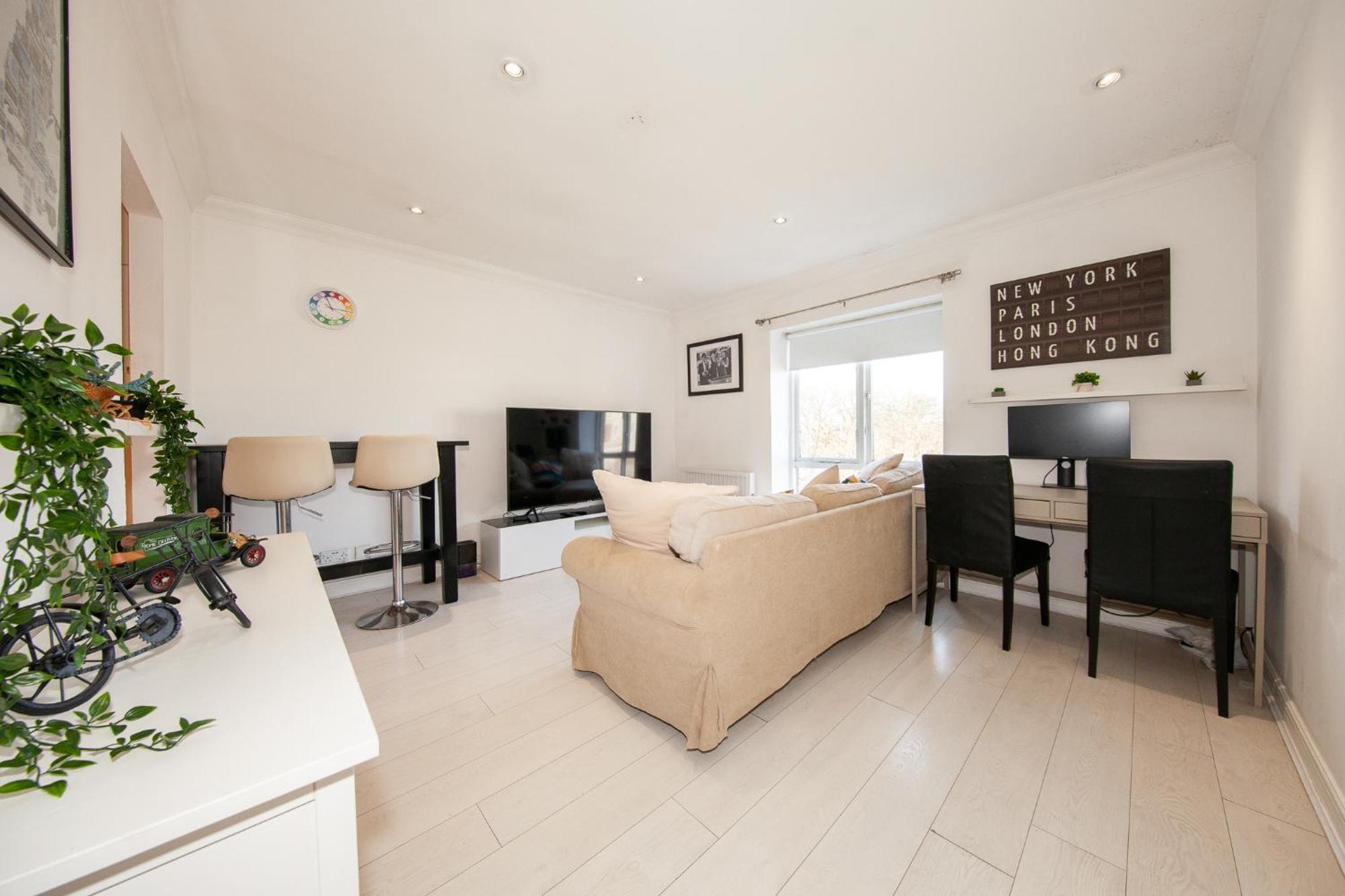 Stylish And Trendy 2br Near Centre Dublin