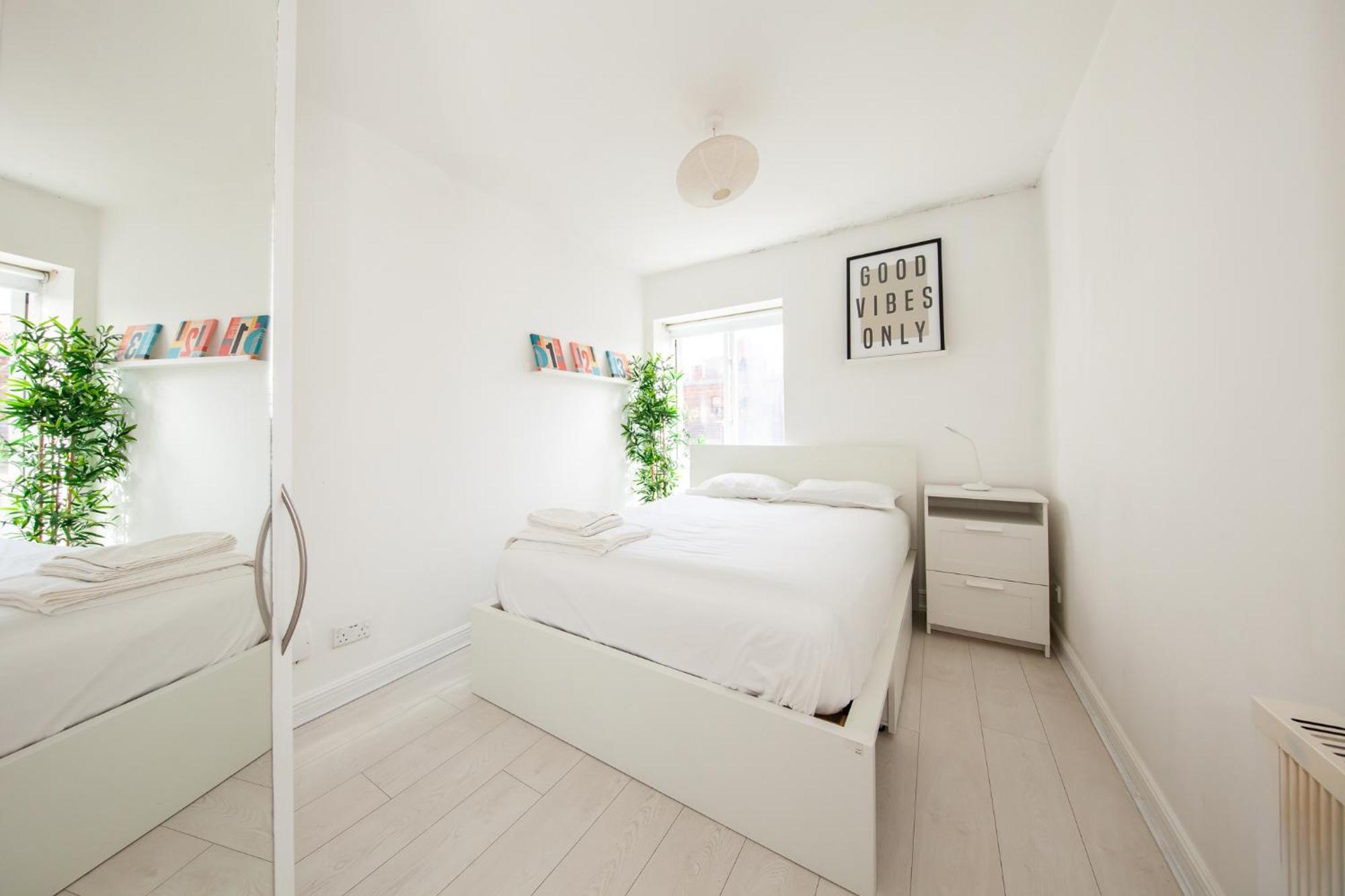 Stylish And Trendy 2br Near Centre