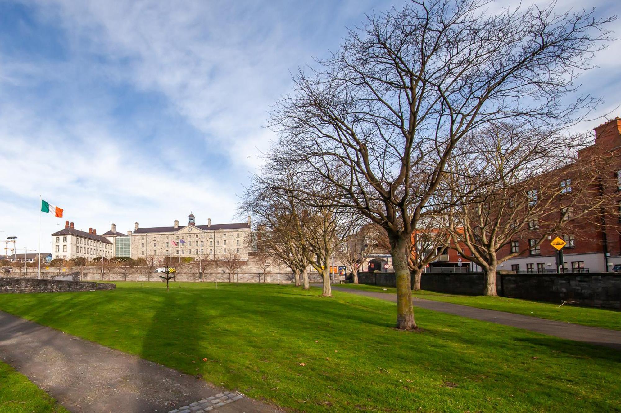 Stylish And Trendy 2br Near Centre * Dublin