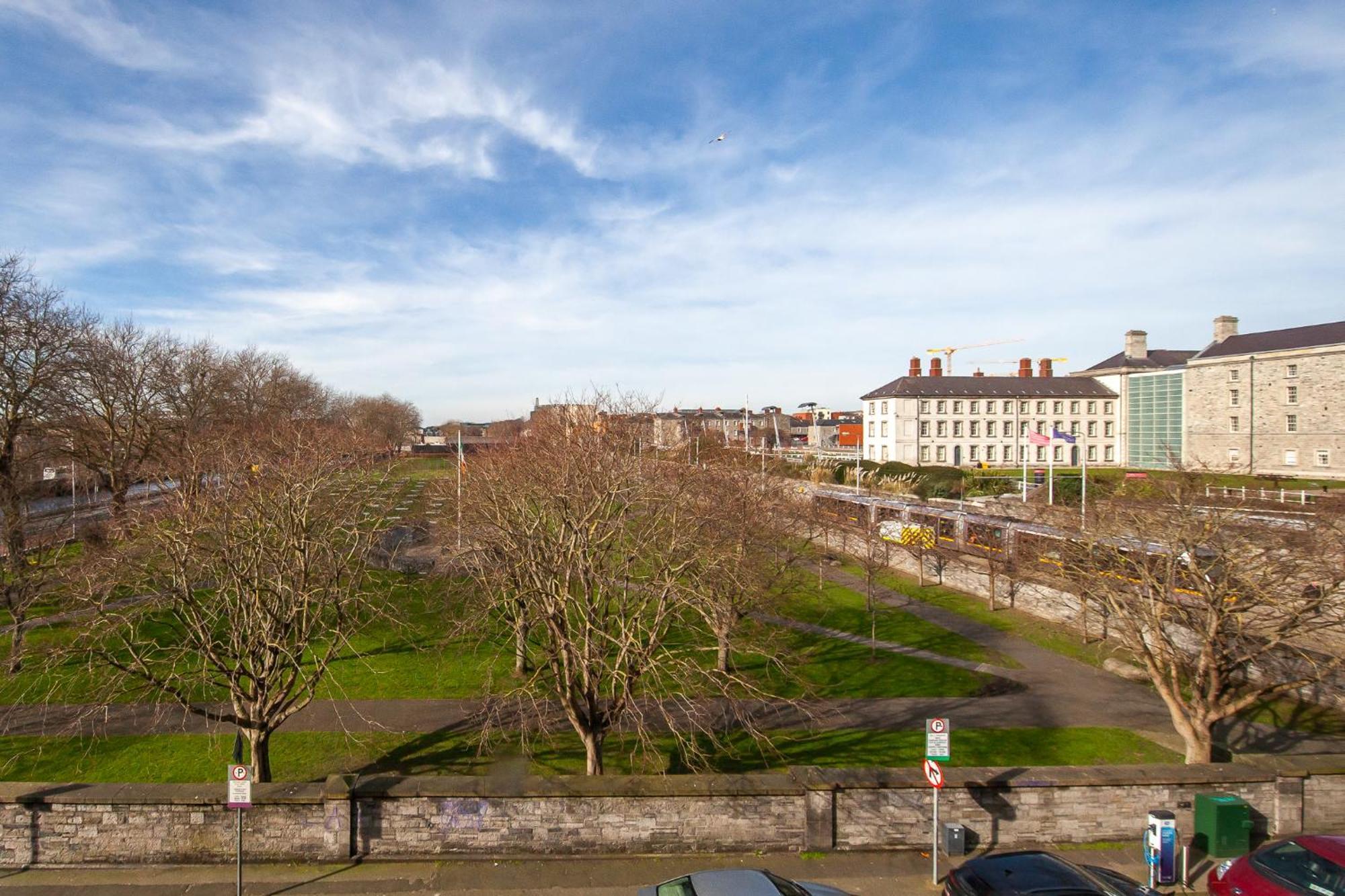 Apartment Stylish And Trendy 2br Near Centre Dublin