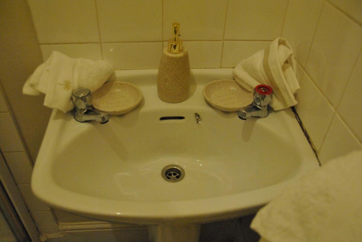 Cosy Flat Located On Town * Dublin