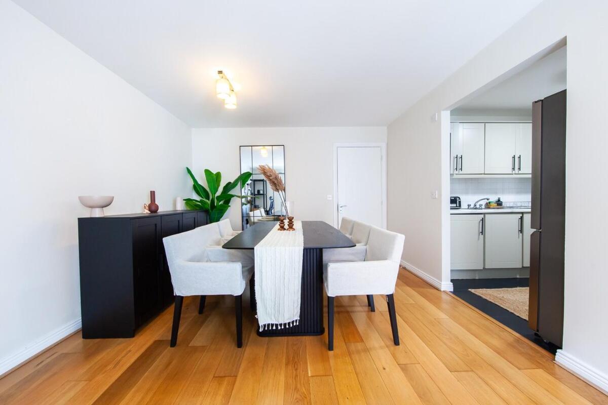 Appartement Exquisite And Modern 2bed In Centre