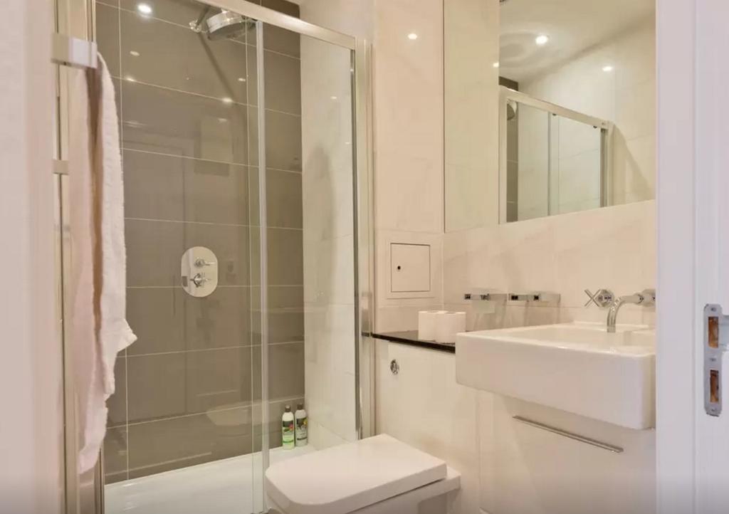 Luxury High-rise * Dublin