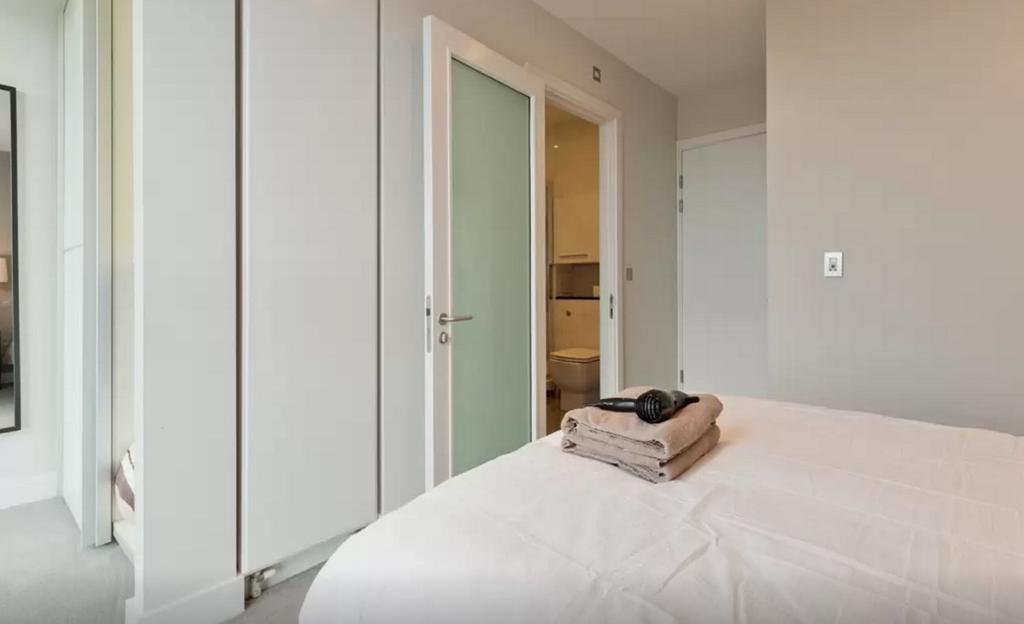 Luxury High-rise Apartment