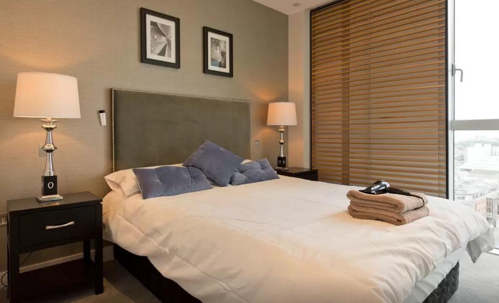 Luxury High-rise Apartment
