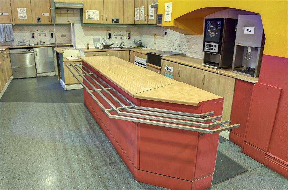 Hostel Kinlay House *