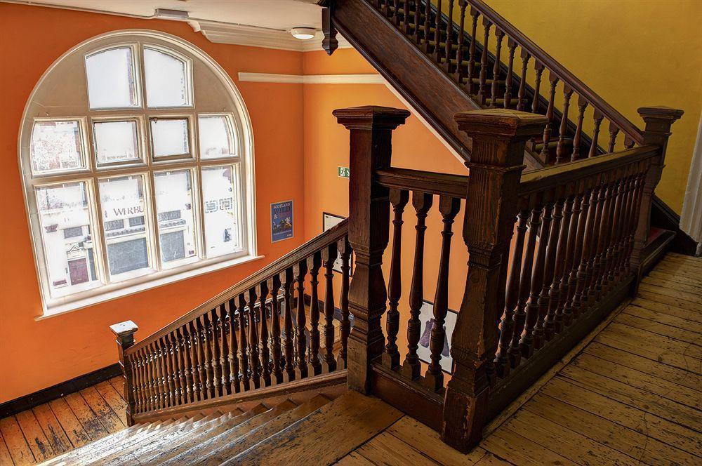 Kinlay House