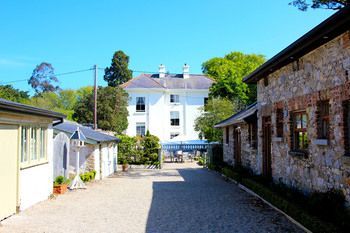 Rosedale House *