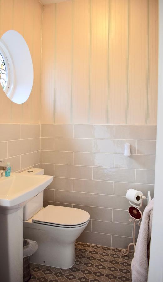 4 Bed Townhouse In * Dublin