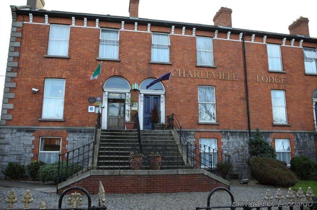 Charleville Hotel