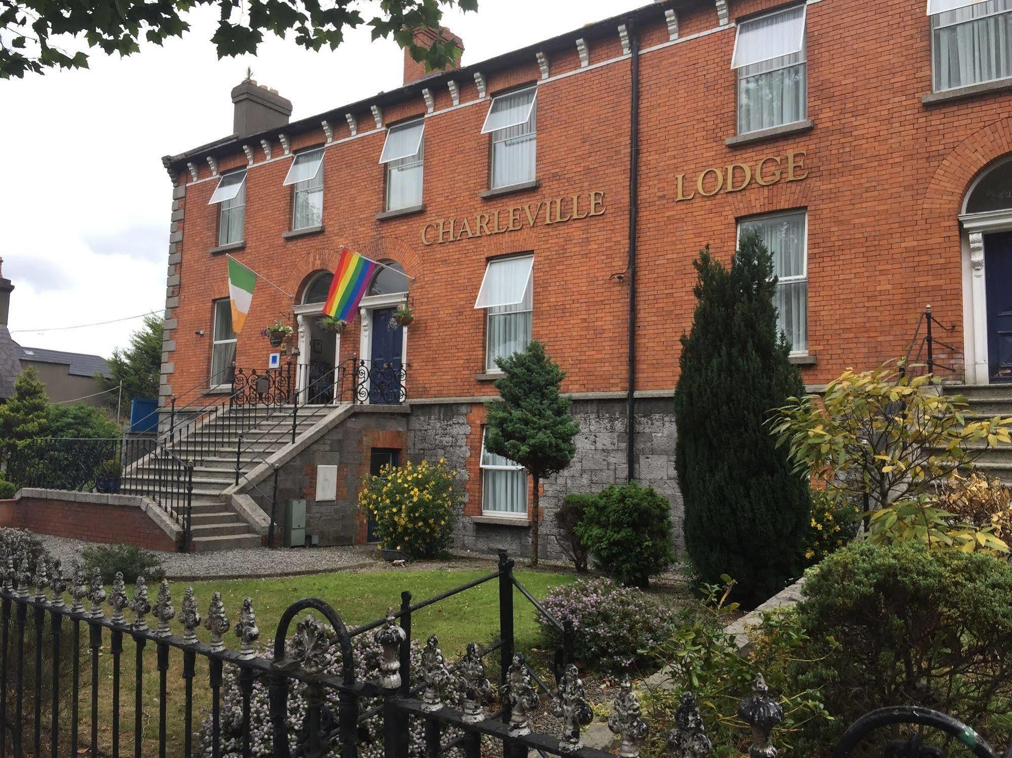 Charleville Hotel