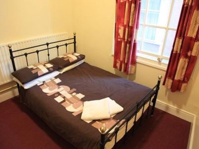 Kinlay House Hostel