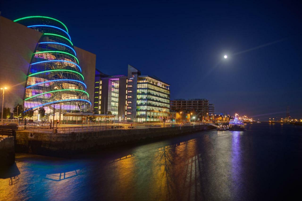 Spacious 2-bedroom Near O'connell St