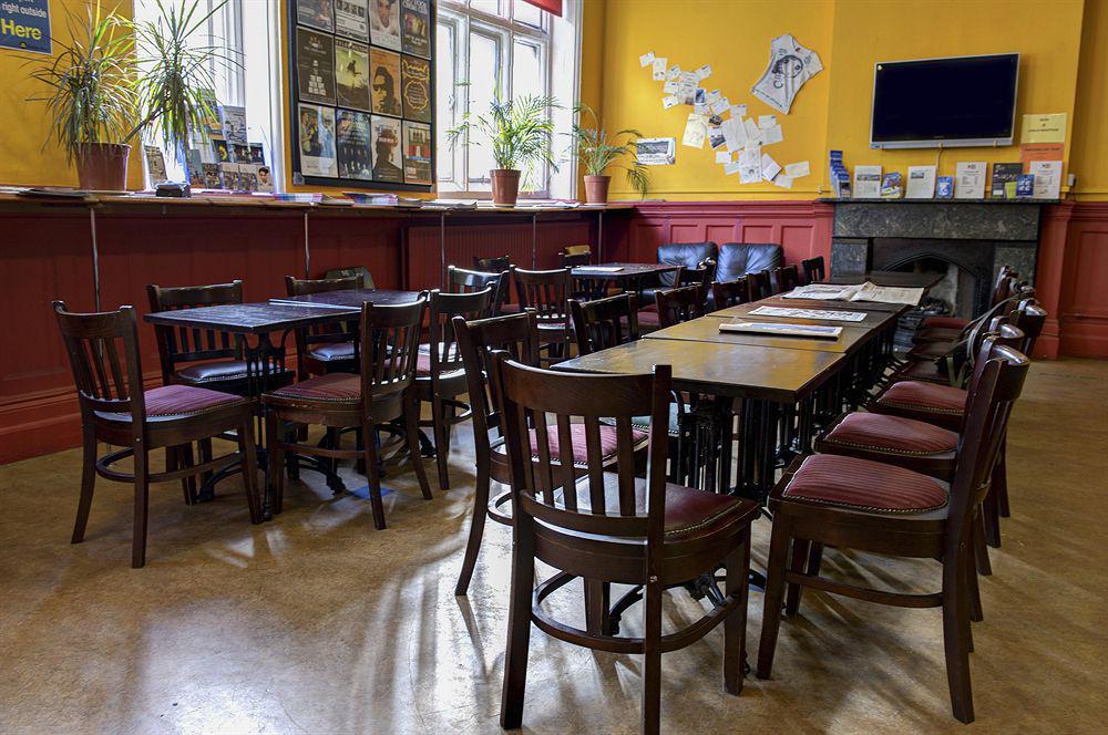 Hostel Kinlay House *